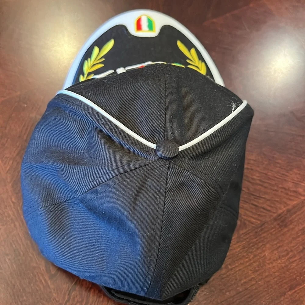 Cap Men’s Italia Design Black&White embroidered adjustable back